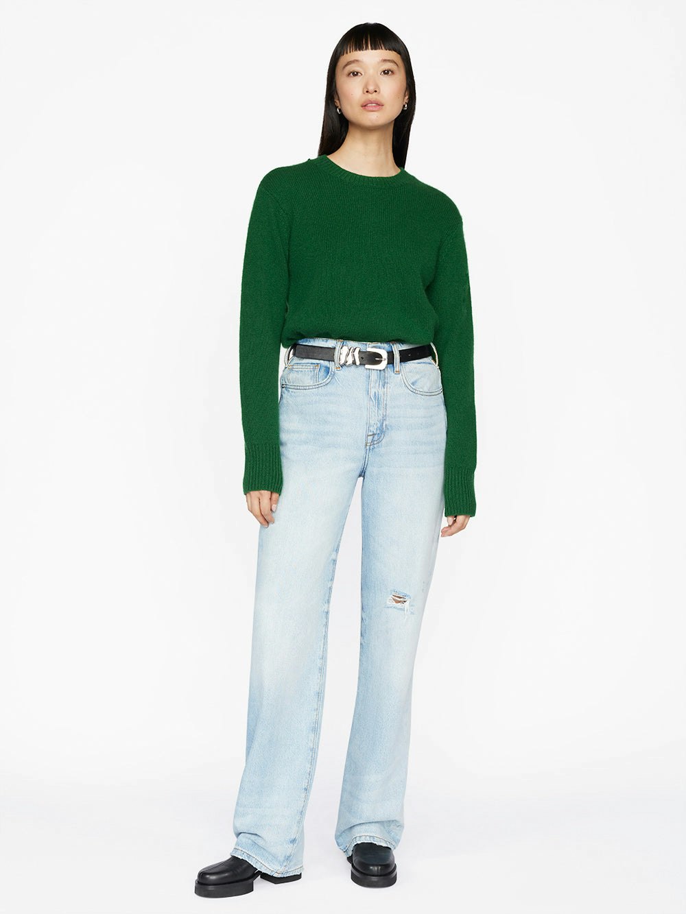 sweater full body view alt:hover